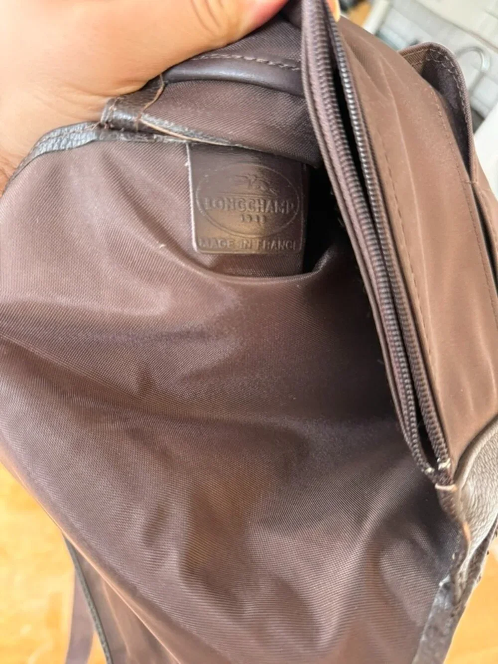 Brown Leather Messenger Bag | Longchamp